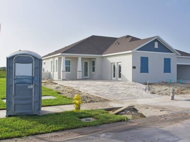 Portable bathroom rental in Las Maravillas, NM